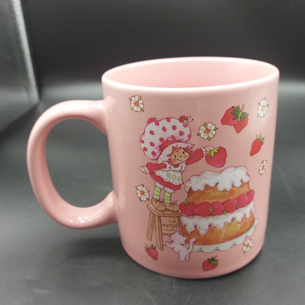 Strawberry Shortcake Kitty Custard Retro Pink Mug Cup Mad Engine 2024 EUC